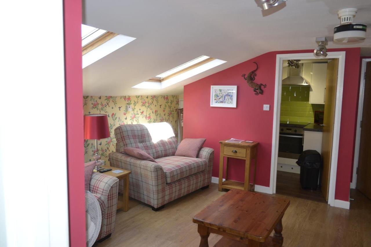The Lawns Tea Room And B&B Ashcott Exteriér fotografie