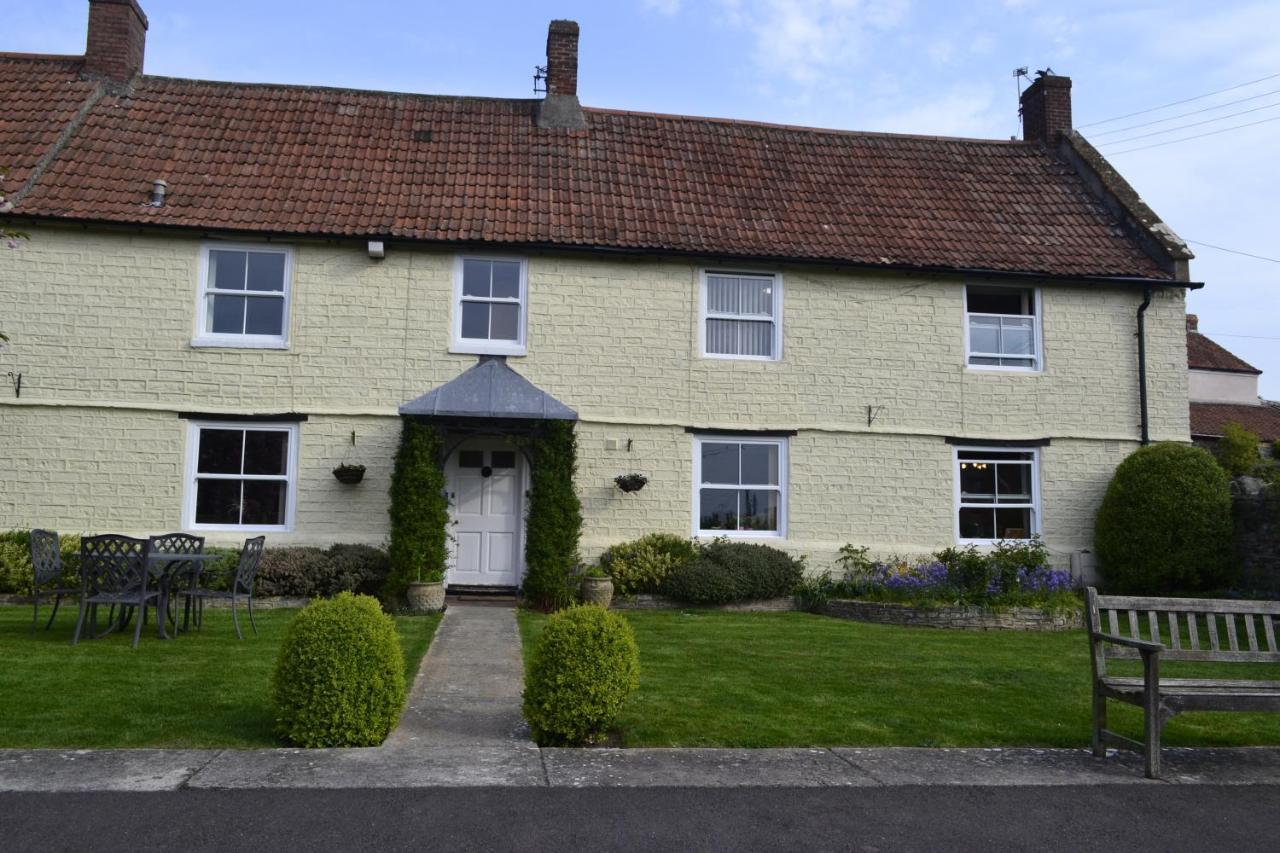 The Lawns Tea Room And B&B Ashcott Exteriér fotografie