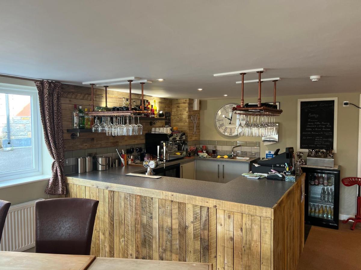 The Lawns Tea Room And B&B Ashcott Exteriér fotografie