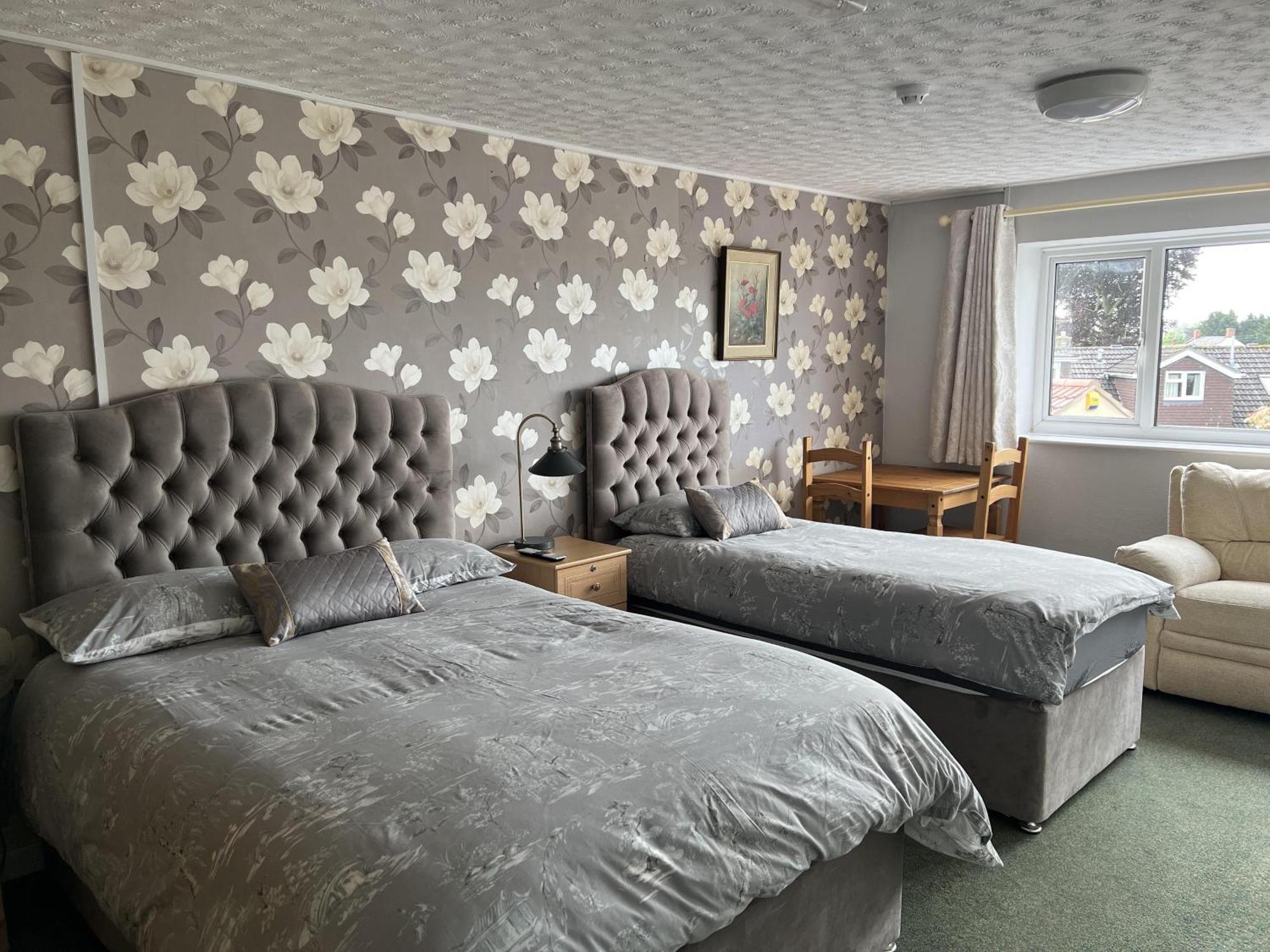 The Lawns Tea Room And B&B Ashcott Pokoj fotografie